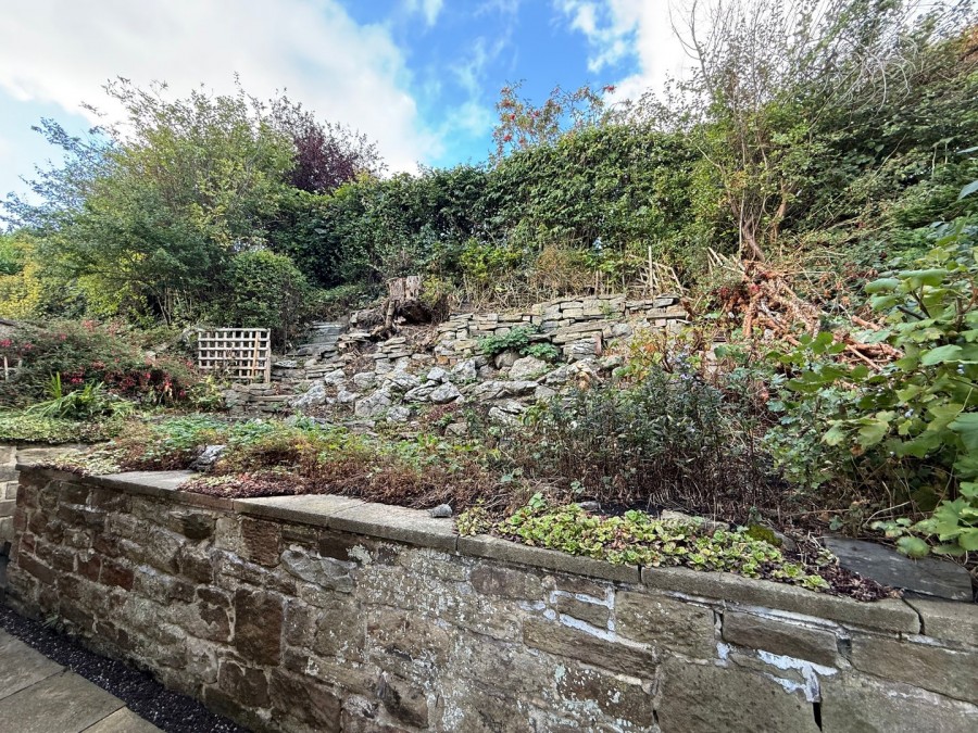 Images for Riddlesden, Keighley, West Yorkshire EAID:3030449609 BID:4216801