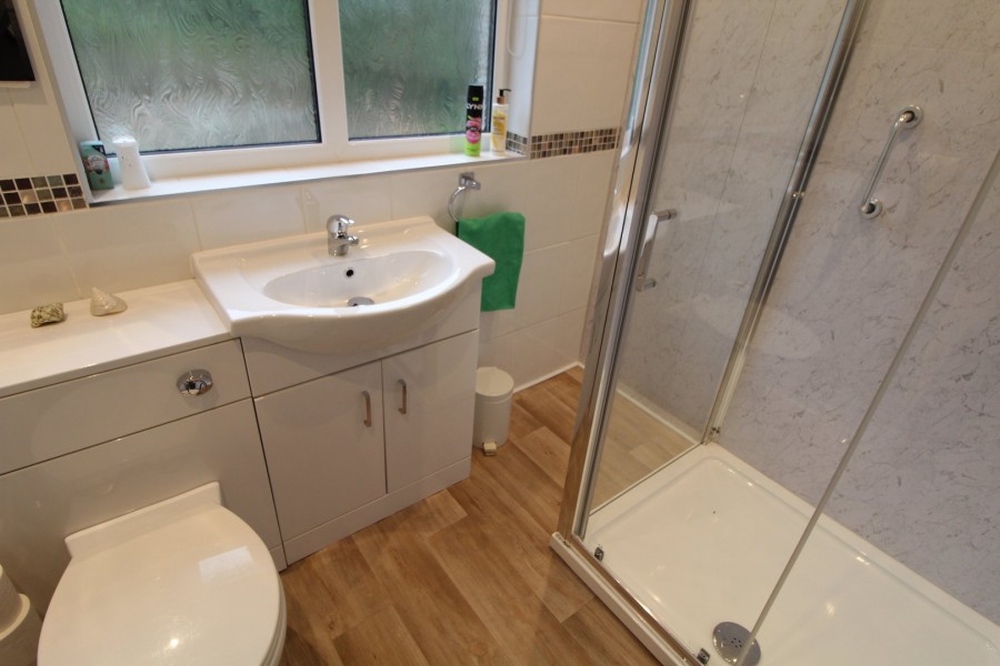 Images for Riddlesden, Keighley, West Yorkshire EAID:3030449609 BID:4216801