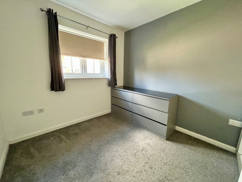 Images for The Knoll, Keighley, West Yorkshire EAID:3030449609 BID:4216801