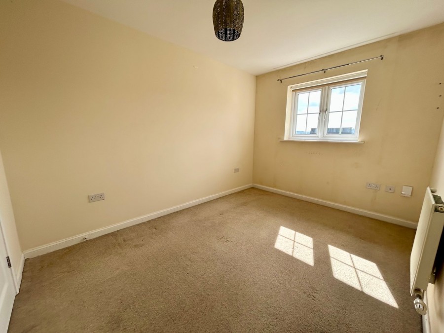 Images for The Knoll, Keighley, West Yorkshire EAID:3030449609 BID:4216801