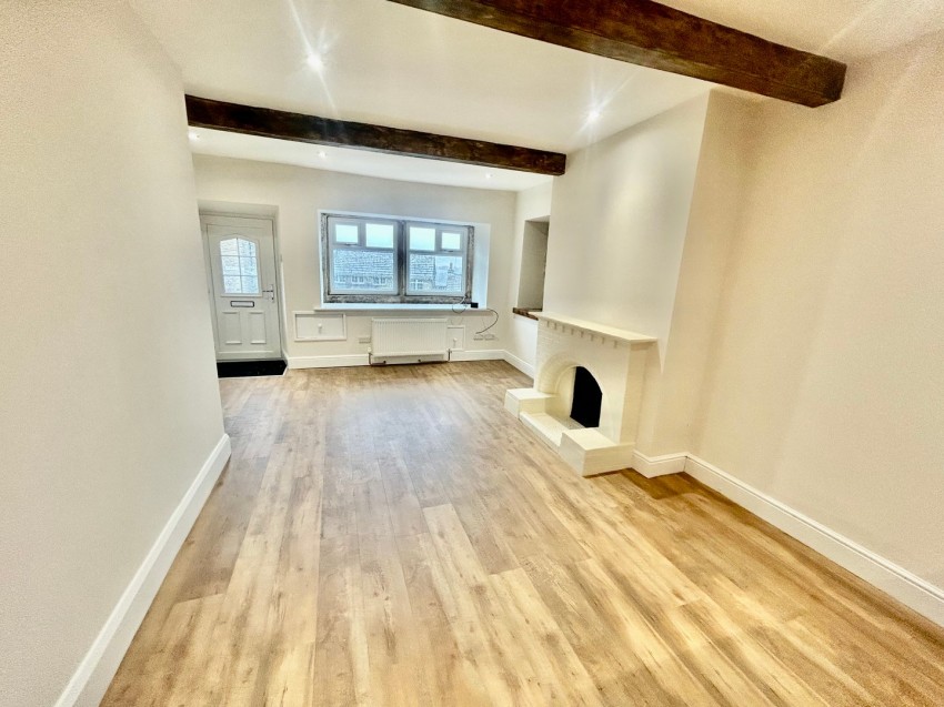 Images for Oakworth, Keighley, West Yorkshire EAID:3030449609 BID:4216801