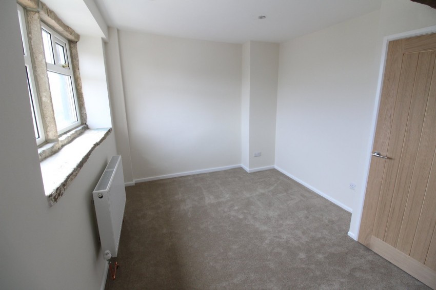 Images for Oakworth, Keighley, West Yorkshire EAID:3030449609 BID:4216801