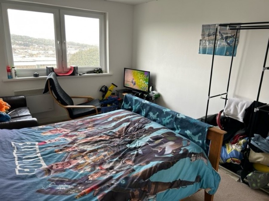 Images for Parkwood Rise, Keighley, West Yorkshire EAID:3030449609 BID:4216801