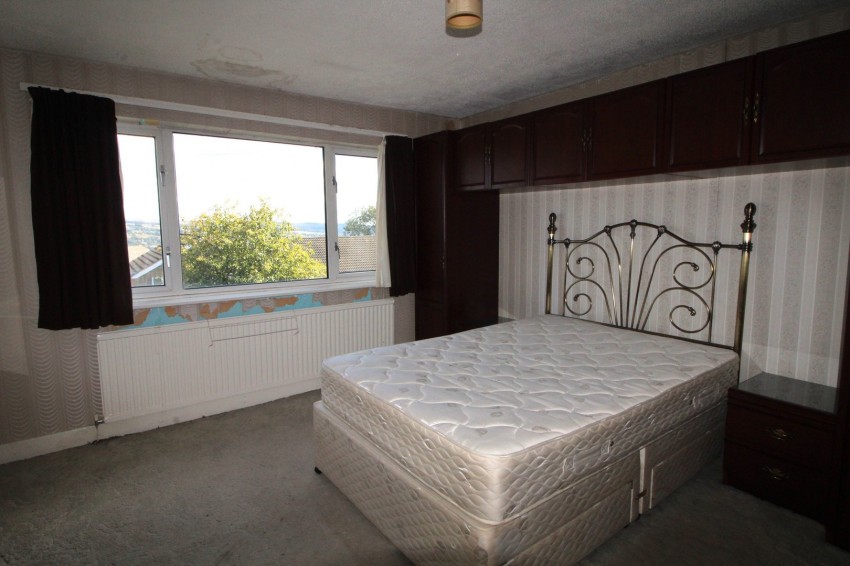 Images for Broadlands, Keighley, West Yorkshire EAID:3030449609 BID:4216801