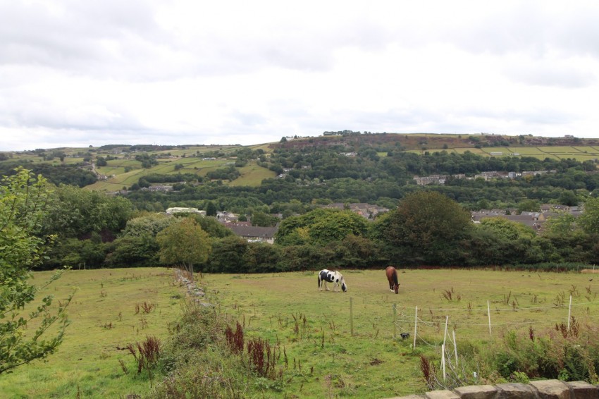 Images for Oakworth, Keighley, West Yorkshire EAID:3030449609 BID:4216801