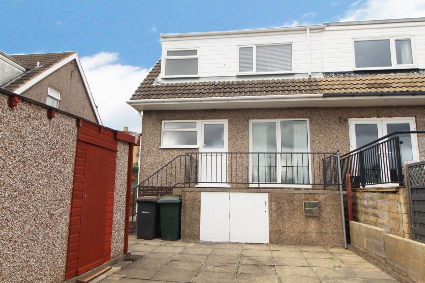 Images for Oakworth, Keighley, West Yorkshire EAID:3030449609 BID:4216801