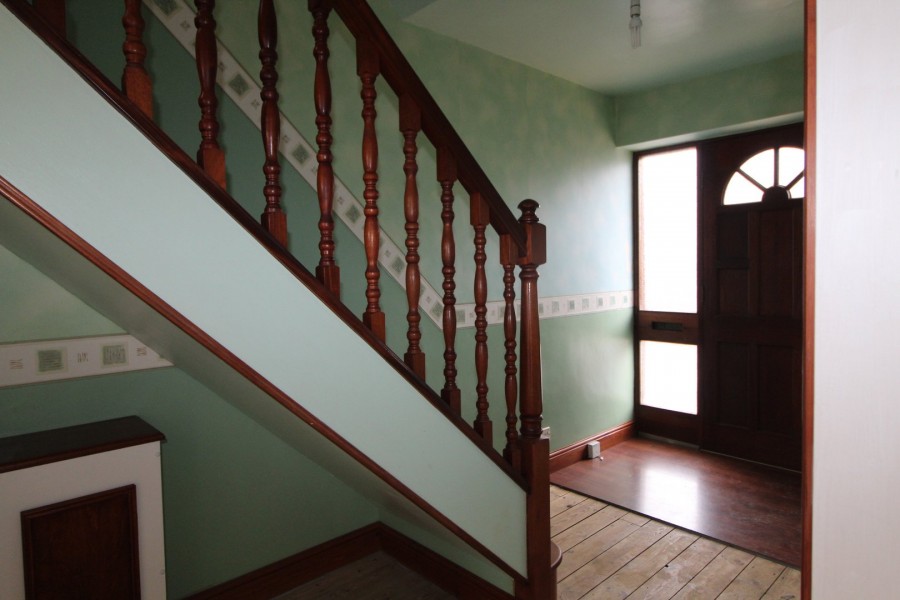 Images for Oakworth, Keighley, West Yorkshire EAID:3030449609 BID:4216801