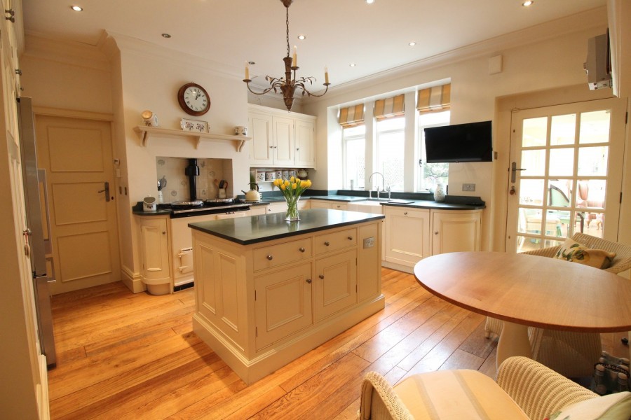 Images for Oxenhope, Keighley, West Yorkshire EAID:3030449609 BID:4216801