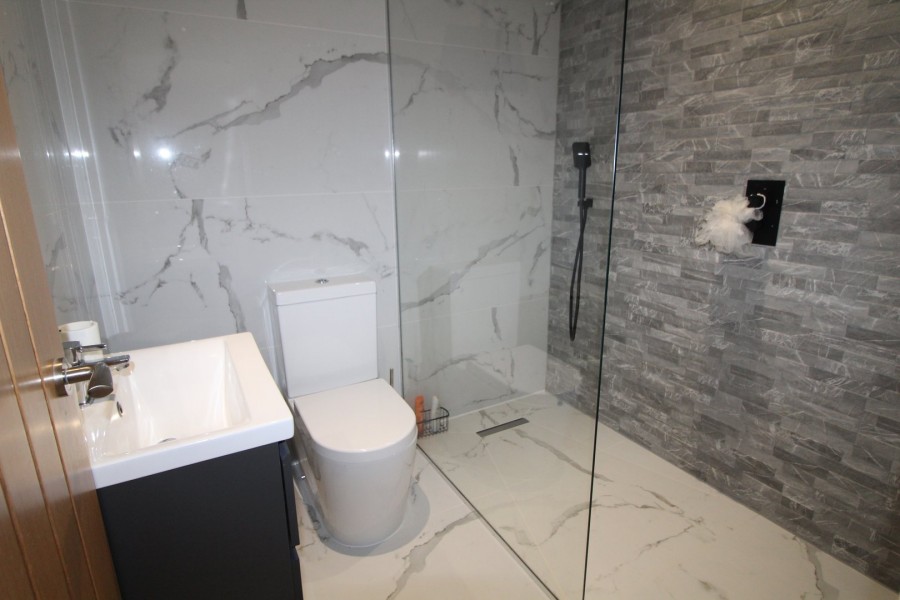 Images for Long Lee, Keighley, West Yorkshire EAID:3030449609 BID:4216801