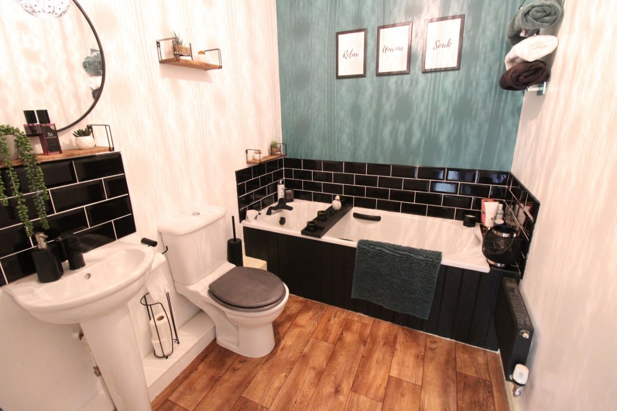 Images for Lisset Mews, East Morton, West Yorkshire EAID:3030449609 BID:4216801