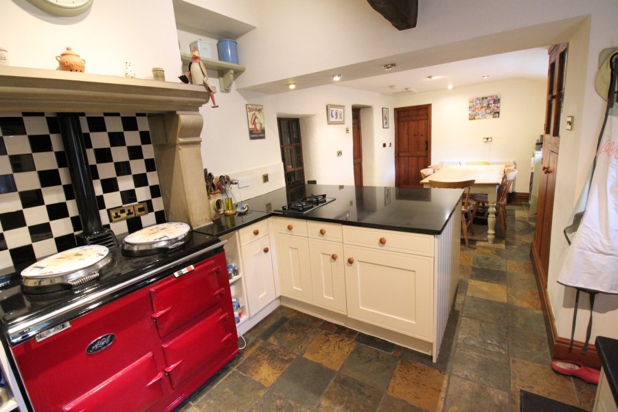Images for Denholme, Bradford, West Yorkshire EAID:3030449609 BID:4216801