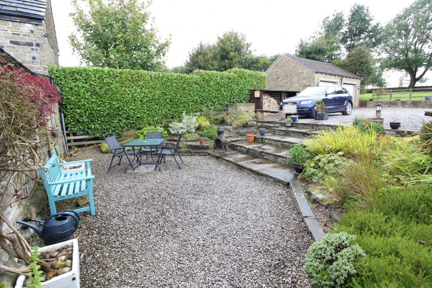 Images for Denholme, Bradford, West Yorkshire EAID:3030449609 BID:4216801