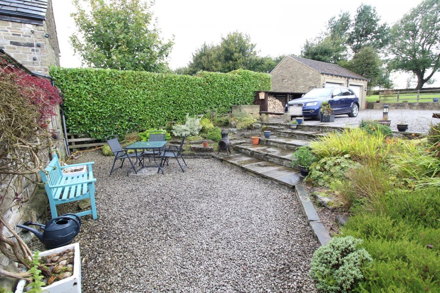 Images for Denholme, Bradford, West Yorkshire EAID:3030449609 BID:4216801