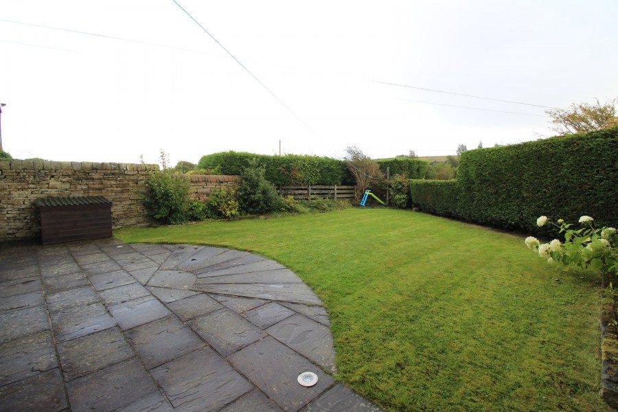 Images for Denholme, Bradford, West Yorkshire EAID:3030449609 BID:4216801