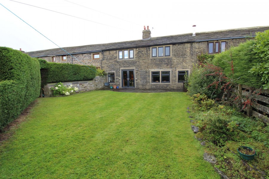 Images for Denholme, Bradford, West Yorkshire EAID:3030449609 BID:4216801