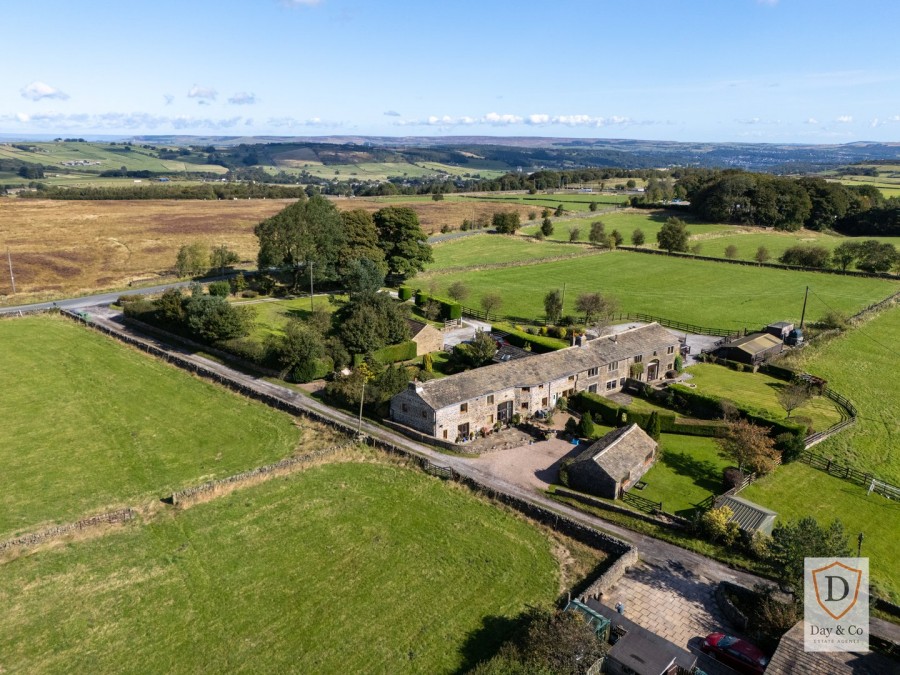 Images for Denholme, Bradford, West Yorkshire EAID:3030449609 BID:4216801