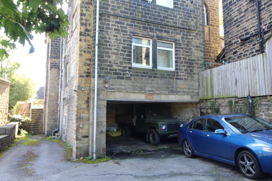 Images for East Morton, Keighley, West Yorkshire EAID:3030449609 BID:4216801