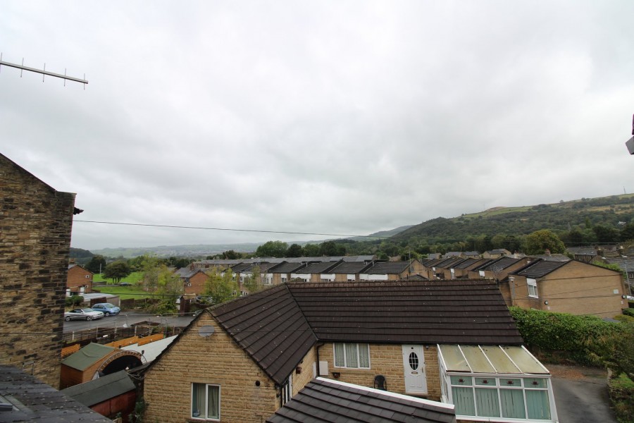 Images for Skipton Road, Keighley, West Yorkshire EAID:3030449609 BID:4216801