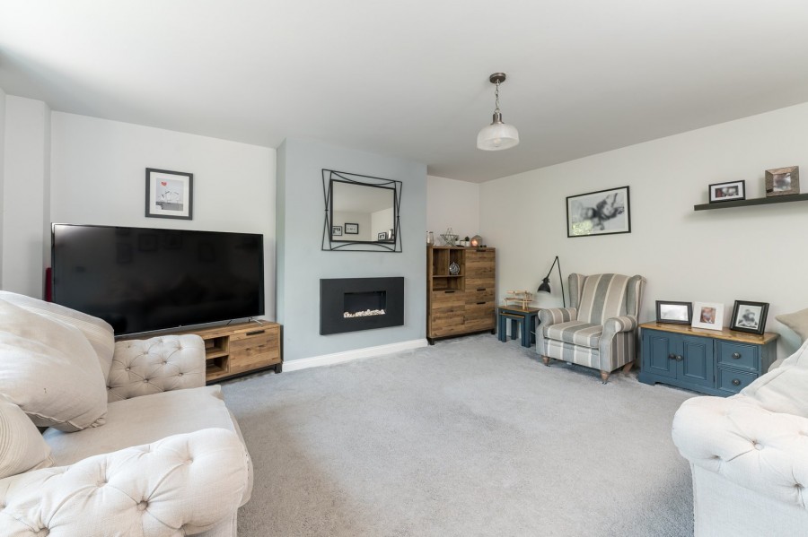 Images for Oakworth, Keighley, West Yorkshire EAID:3030449609 BID:4216801