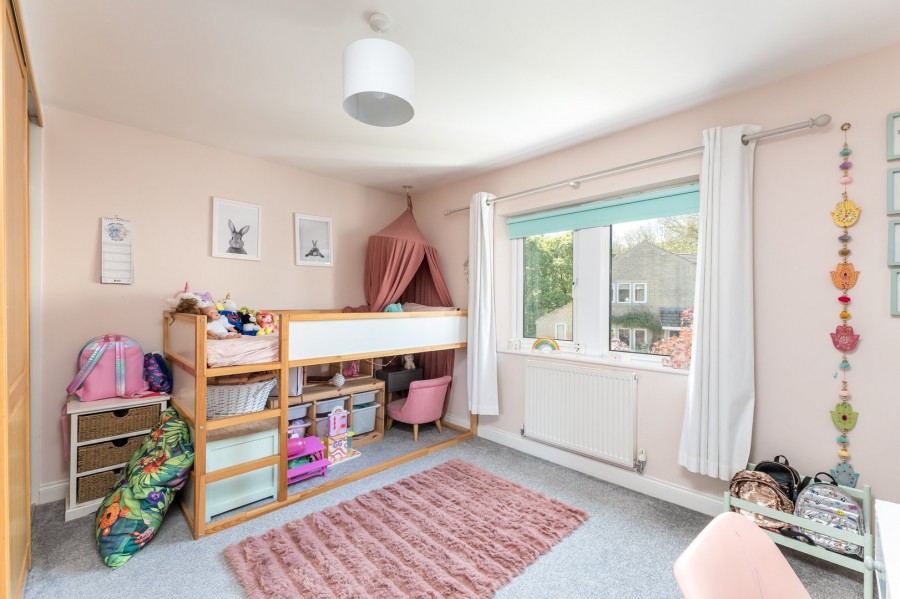 Images for Oakworth, Keighley, West Yorkshire EAID:3030449609 BID:4216801