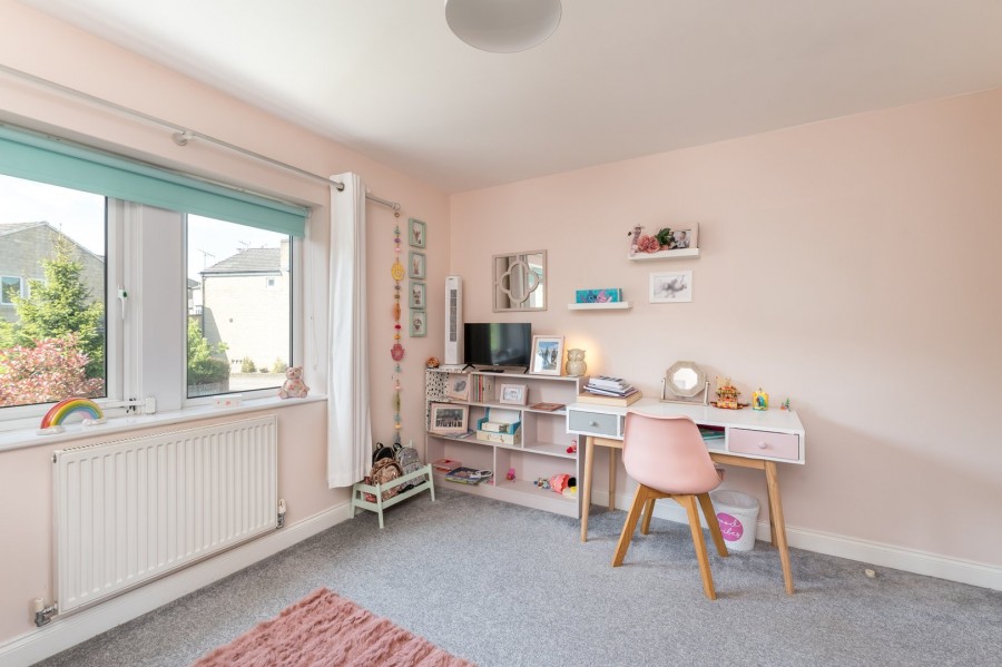 Images for Oakworth, Keighley, West Yorkshire EAID:3030449609 BID:4216801