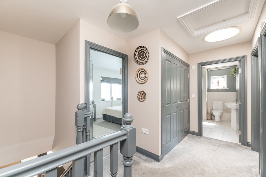 Images for Oakworth, Keighley, West Yorkshire EAID:3030449609 BID:4216801