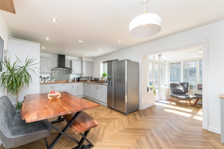 Images for Oakworth, Keighley, West Yorkshire EAID:3030449609 BID:4216801
