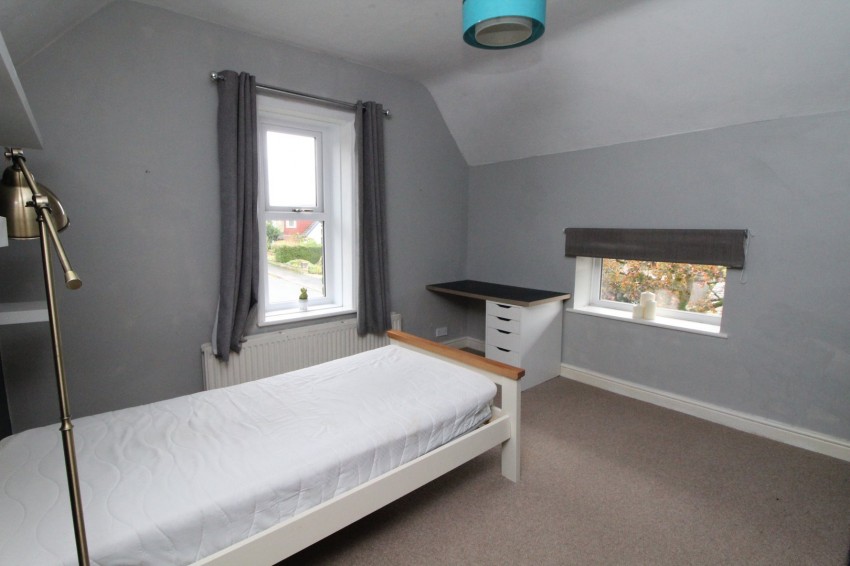 Images for Oakworth, Keighley, West Yorkshire EAID:3030449609 BID:4216801