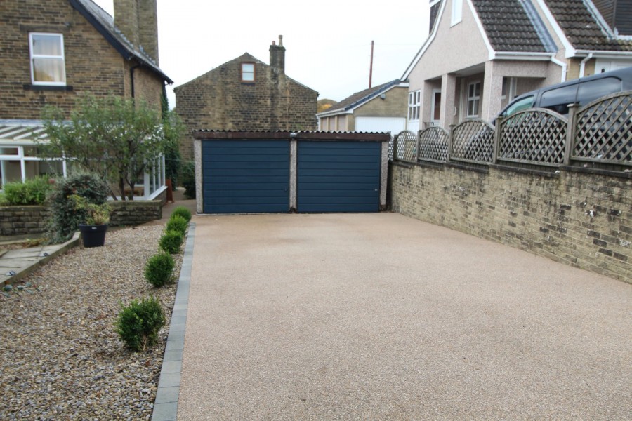 Images for Oakworth, Keighley, West Yorkshire EAID:3030449609 BID:4216801