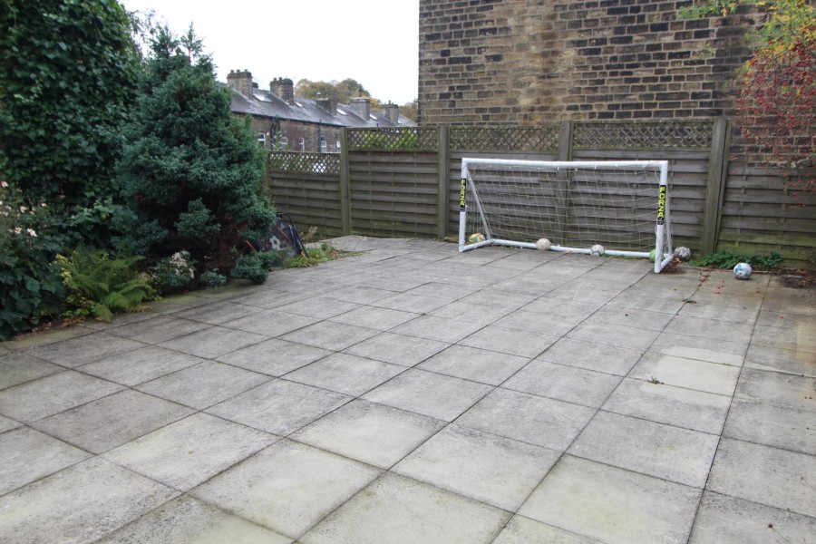 Images for Oakworth, Keighley, West Yorkshire EAID:3030449609 BID:4216801