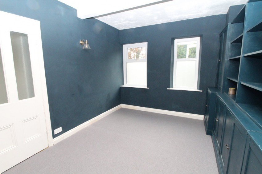 Images for Oakworth, Keighley, West Yorkshire EAID:3030449609 BID:4216801