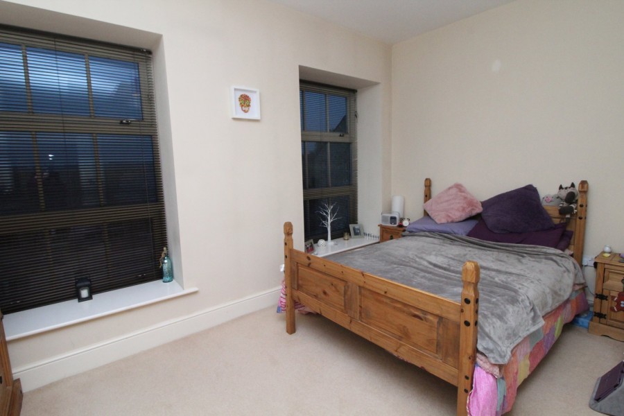 Images for Steeton, Keighley, West Yorkshire EAID:3030449609 BID:4216801
