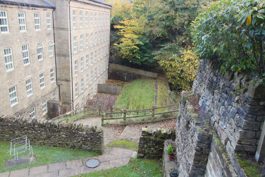 Images for Steeton, Keighley, West Yorkshire EAID:3030449609 BID:4216801