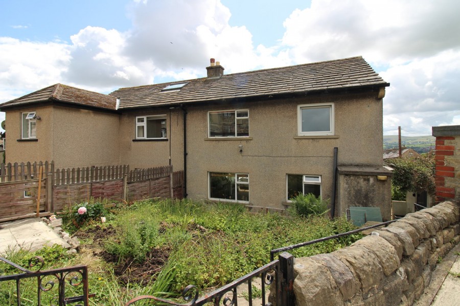 Images for Oakworth, Keighley, West Yorkshire EAID:3030449609 BID:4216801