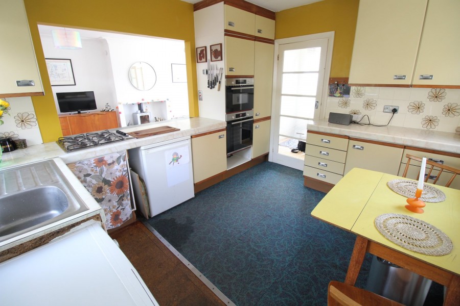Images for Oakworth, Keighley, West Yorkshire EAID:3030449609 BID:4216801