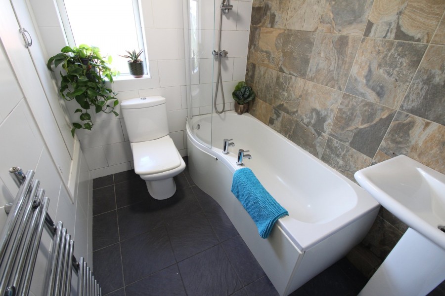 Images for Oakworth, Keighley, West Yorkshire EAID:3030449609 BID:4216801