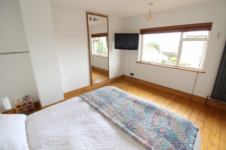 Images for Oakworth, Keighley, West Yorkshire EAID:3030449609 BID:4216801
