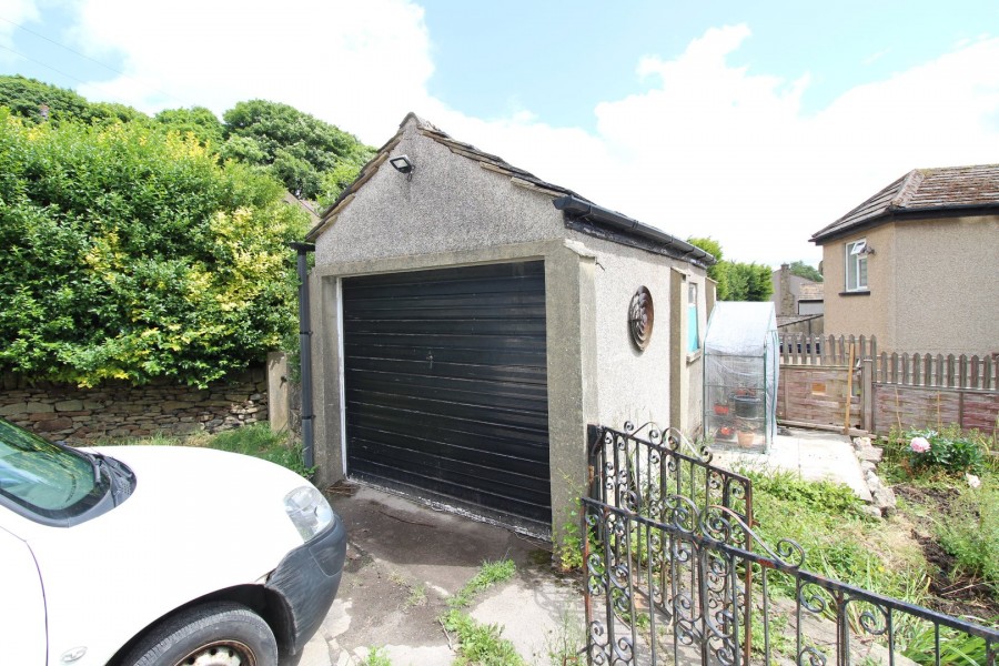 Images for Oakworth, Keighley, West Yorkshire EAID:3030449609 BID:4216801