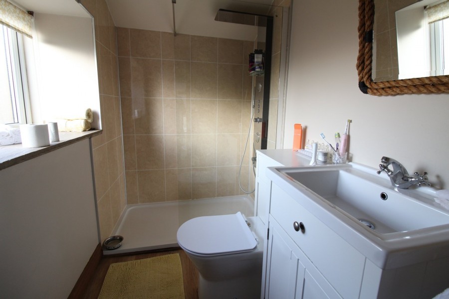 Images for Oakworth, Keighley, West Yorkshire EAID:3030449609 BID:4216801