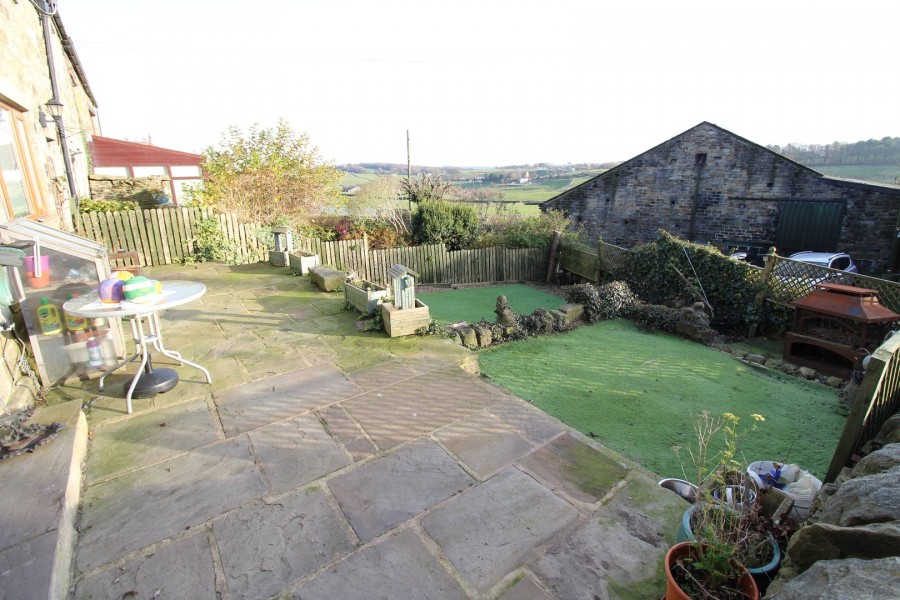 Images for Oakworth, Keighley, West Yorkshire EAID:3030449609 BID:4216801
