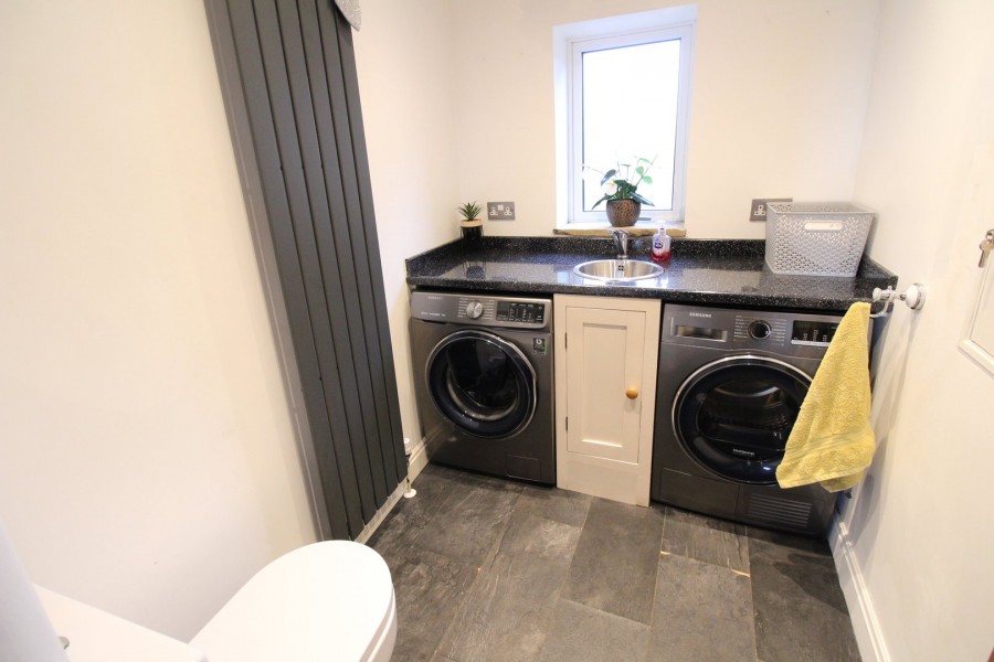 Images for Oakworth, Keighley, West Yorkshire EAID:3030449609 BID:4216801