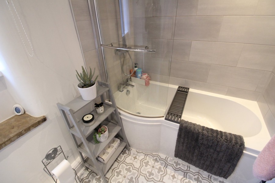 Images for Oakworth, Keighley, West Yorkshire EAID:3030449609 BID:4216801