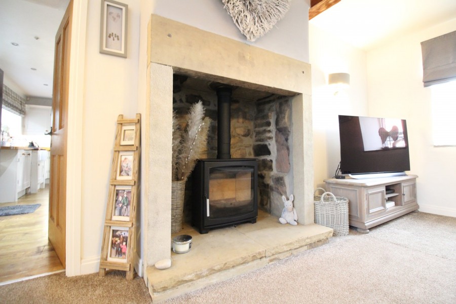 Images for Oakworth, Keighley, West Yorkshire EAID:3030449609 BID:4216801