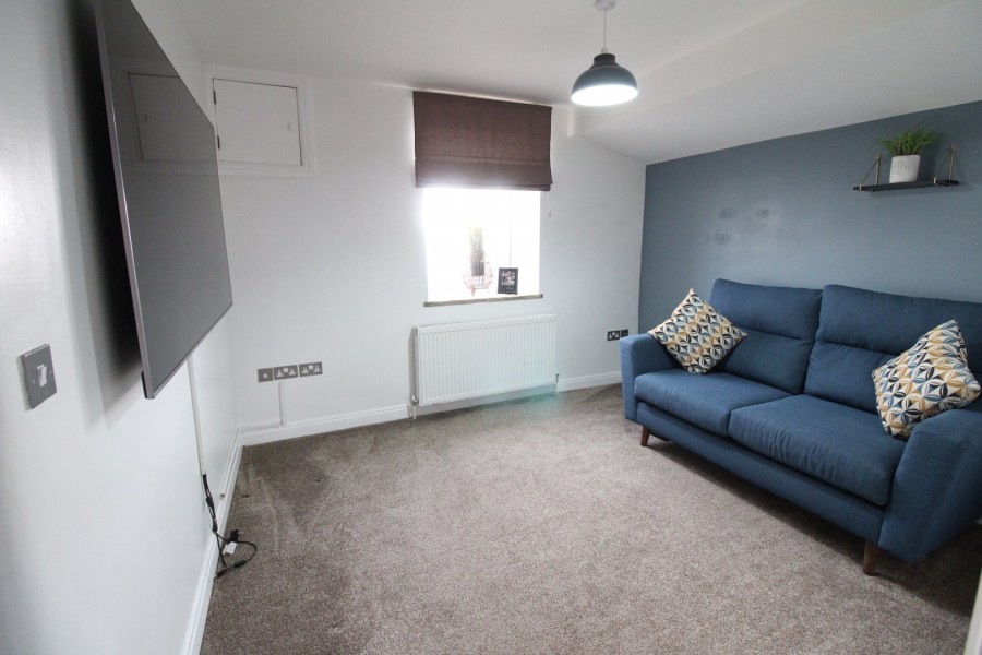 Images for Oakworth, Keighley, West Yorkshire EAID:3030449609 BID:4216801