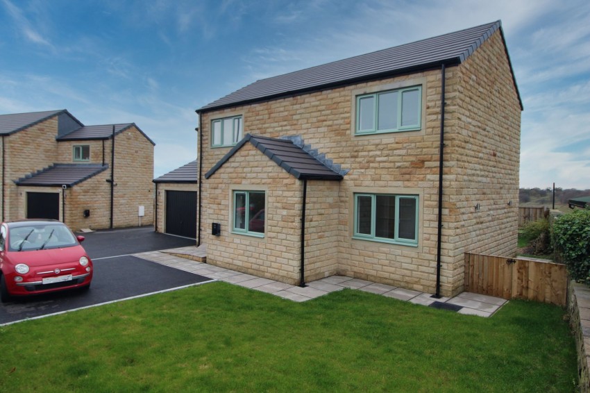 Images for Denholme, Bradford, West Yorkshire EAID:3030449609 BID:4216801