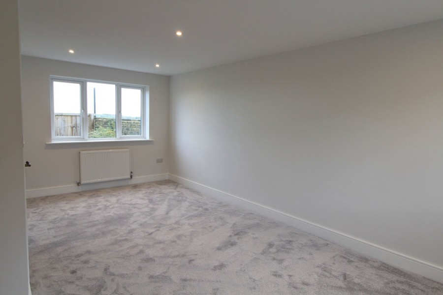 Images for Denholme, Bradford, West Yorkshire EAID:3030449609 BID:4216801