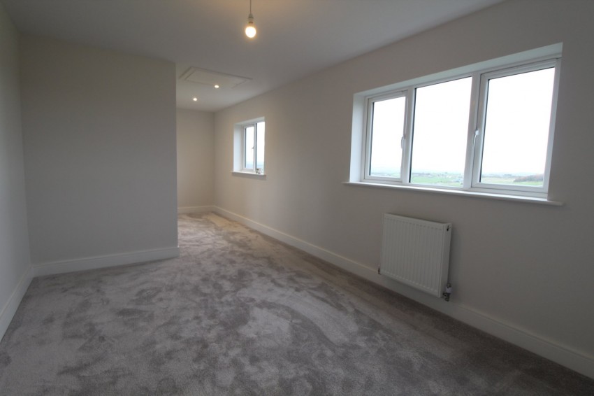 Images for Denholme, Bradford, West Yorkshire EAID:3030449609 BID:4216801