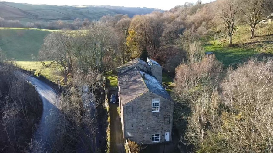 Images for Oakworth, Keighley, West Yorkshire EAID:3030449609 BID:4216801
