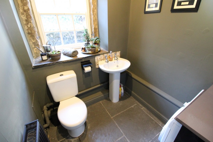 Images for Oakworth, Keighley, West Yorkshire EAID:3030449609 BID:4216801