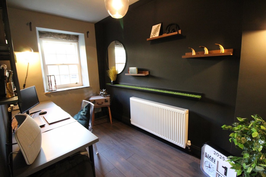Images for Oakworth, Keighley, West Yorkshire EAID:3030449609 BID:4216801
